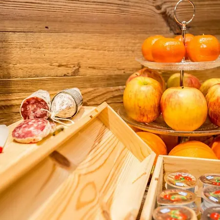 Alpine Konukevi Breuil-Cervinia