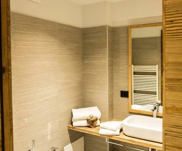 Alpine بيريوِل تْشيرفينيا