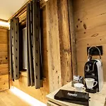 Alpine Vendégház 4*