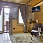 Alpine 4*